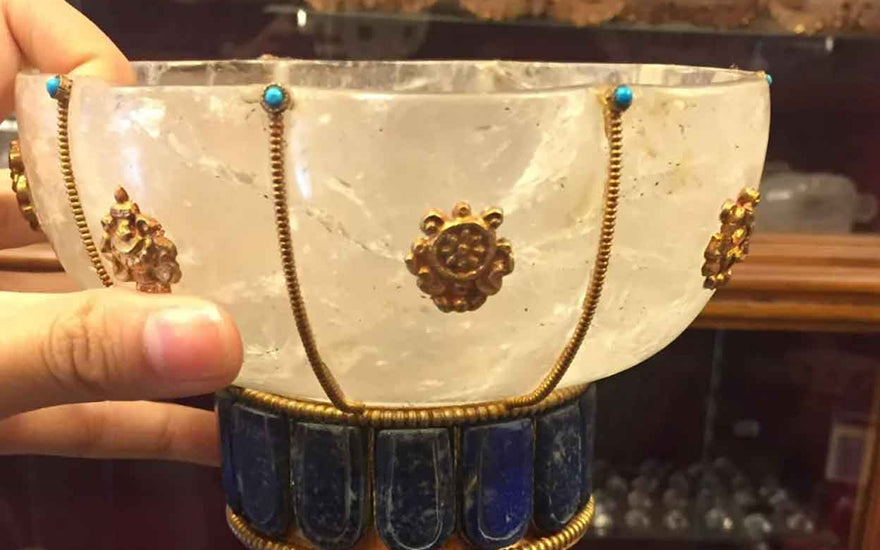 Healing Soundscapes: The Power of Himalayan Singing Bowls