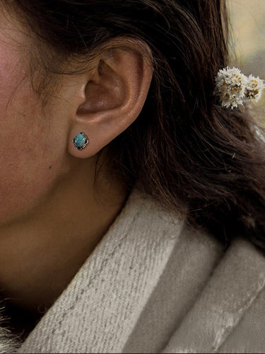 Elegant Turquoise Stud Earrings – Sterling Silver & Raw Turquoise