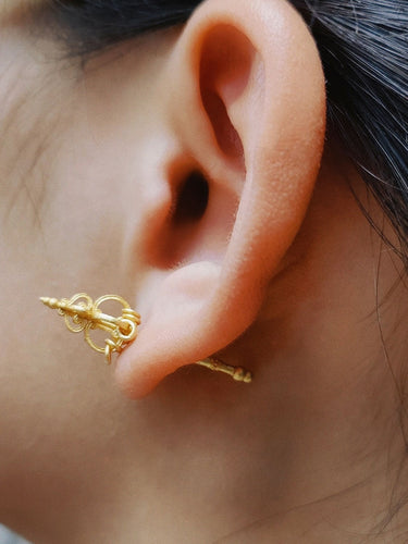 Vajra Stick Stud Earrings – Gold-Plated Zen Symbol Design