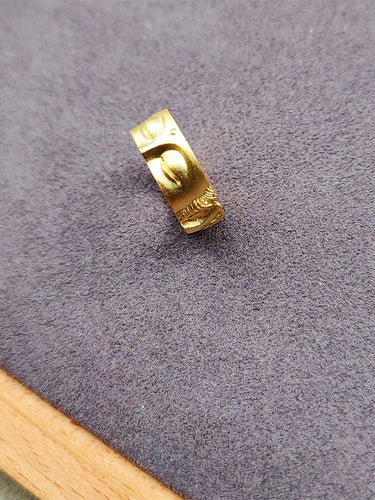 Guanyin Guardian Ring – Gilded Ring, Symbolizing Protection and Tranquility