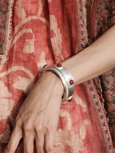 Onyx Guardian Courage Bracelet