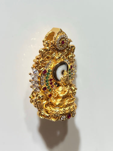 The Four-Armed Avalokiteshvara Pendant – Green Garnet and Diamond-Inlaid Designgg