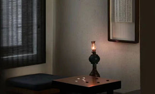 Zen Chic: Minimalist Oriental Aesthetics in Everyday Wear