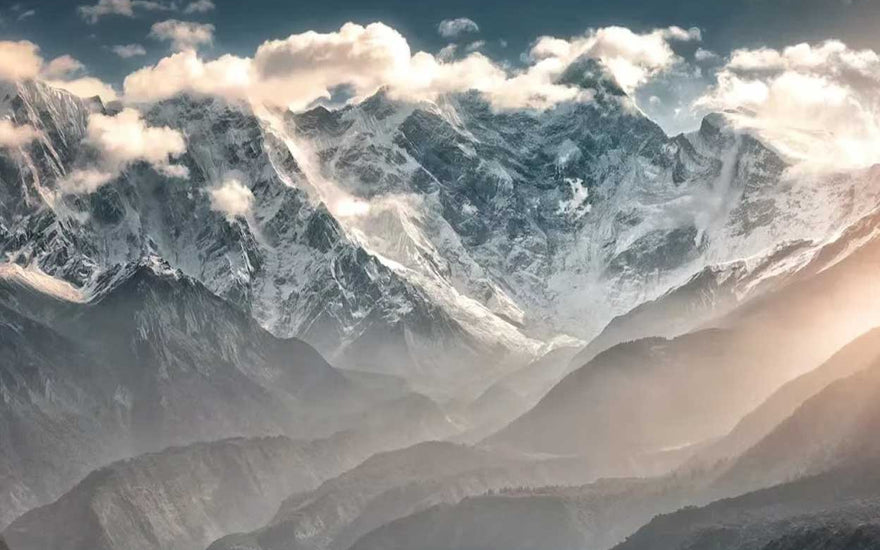 Harmony in Hues: Navigating Life's Storms with Epiphany Prayer Flags and Tibetan Sardonyx Bead Healing Bracelet