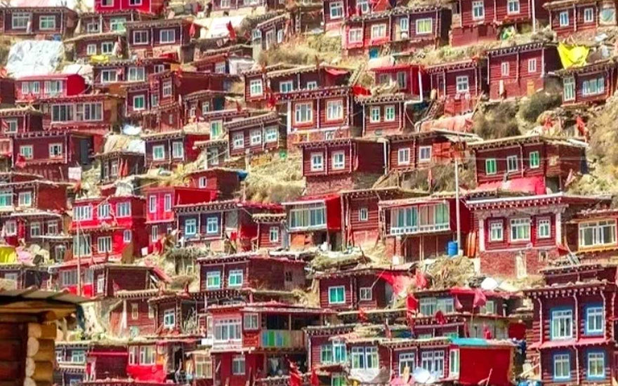 Uncovering the cultural significance of the Sakya Tradition in Buddhist heritage: exploring its rituals and societal impact