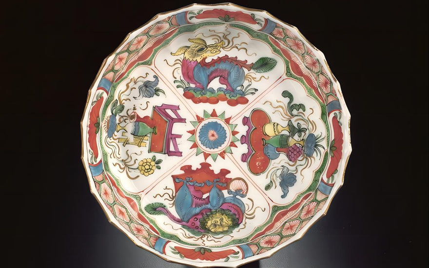 Traditional Patterns of Ming and Qing porcelain: the image is always meaningful and always auspicious