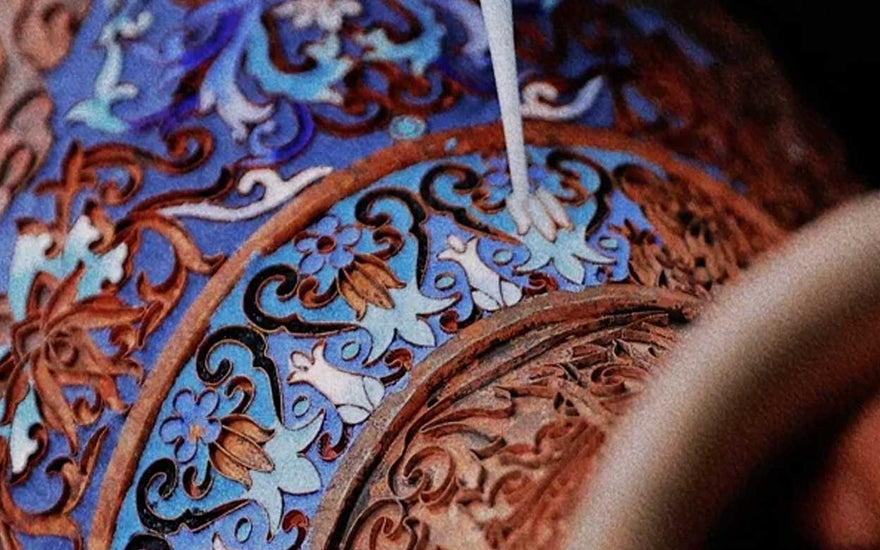 Traditional Craftsmanship of Ming Dynasty Style Lion Pattern Cloisonné Enamel General Jar