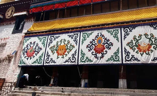 Tibetan murals: Artworks displayed illustrates Tantric emphasis on wholeness and harmony between body and mind