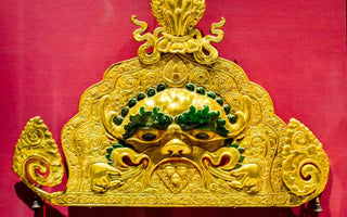 Fusion of Styles: Blending Traditional and Contemporary Elements in Tibetan Buddha Statues