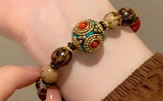 Stone Inlay Art: The Precision Craftsmanship of Inlaid Stone in Tibetan Accessories