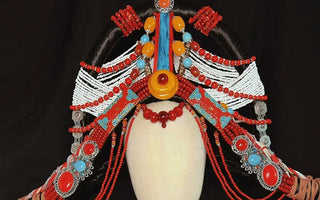 Sculpted Serenity: Appreciating the Craftsmanship in Tibetan Sculpted Accessories