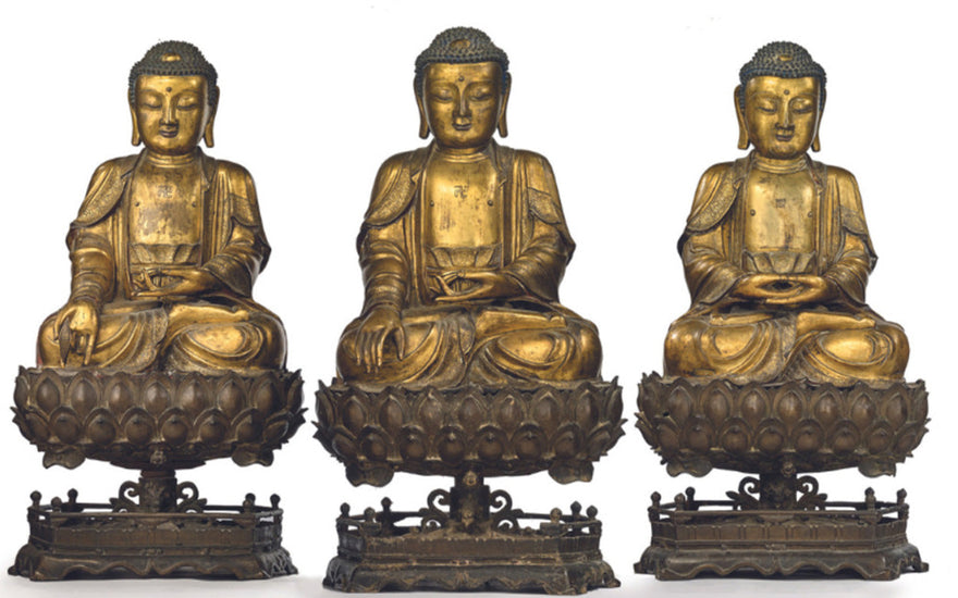 What is the difference between Tibetan and Chinese Buddhist statues?
