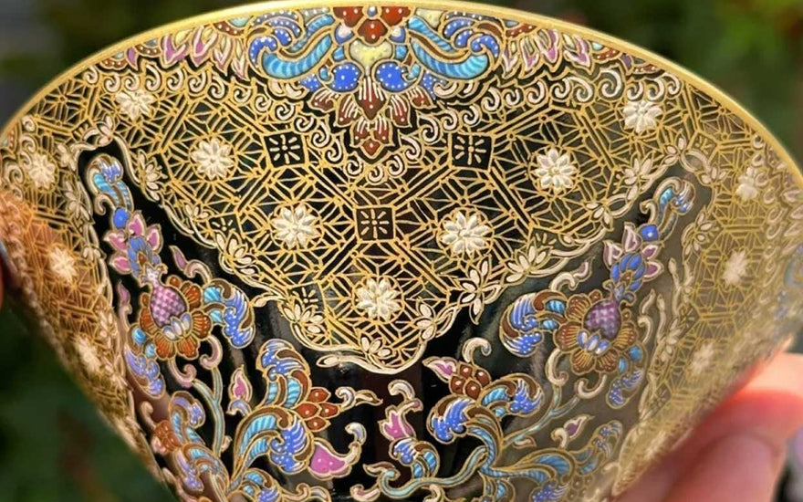 Turquoise Treasures: Exploring the Beauty of Enamel Dunhuang Ceramics