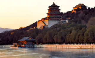 How is the design of Chinese royal furniture influenced by the traditions of nobility and grandeur?