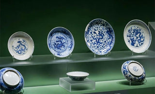 Timeless Classics: The Enduring Popularity of Blue and White Porcelain Vases