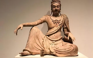 Decoding Buddha's Image: Understanding the Essence of Posture, Handprints, Clothing, and Majesty in Oriental Aesthetics