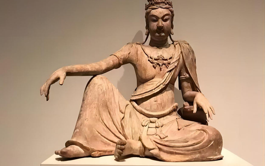 Decoding Buddha's Image: Understanding the Essence of Posture, Handprints, Clothing, and Majesty in Oriental Aesthetics