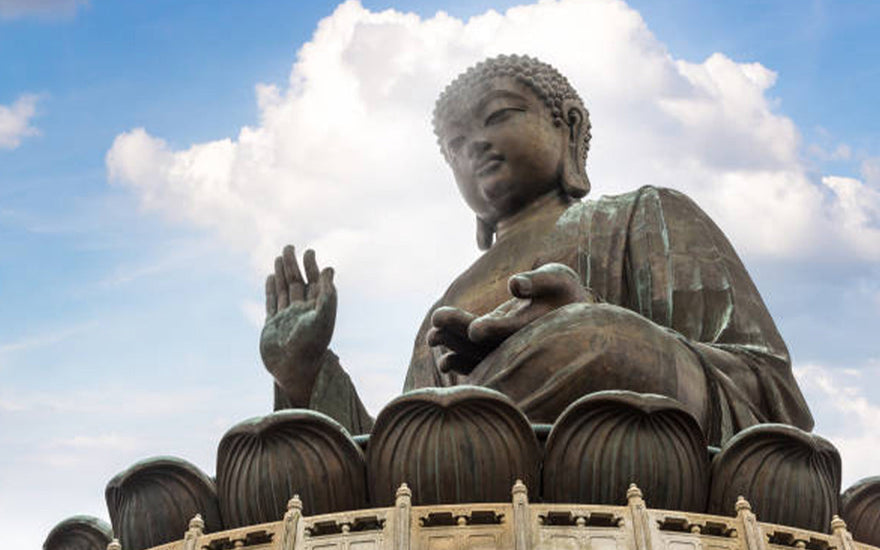 Unveiling the Profound Connection: Buddha Statues and Lotus Flowers in the Tapestry of Oriental Aesthetics