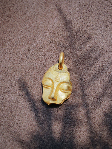 Serene Guardian – Blessing Energy Gilded Face Pendant