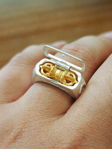 Vajra Ring – Gold-Plated Design with Vajra Symbol