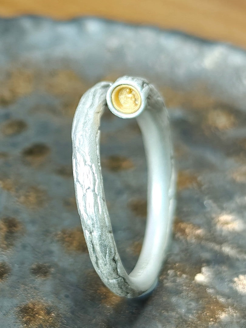Golden Insight Ring | Blessing Energy and Inner Vision – Luma Himalaya