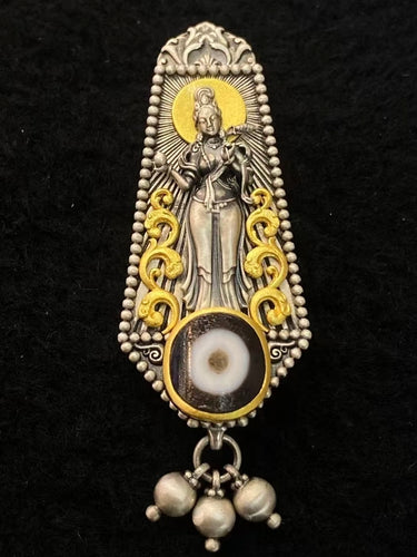 Prosperity Sound Pendant – Dzi Beads with Gold-Plated Wealth Goddess for Abundance