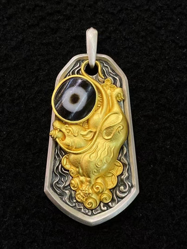 Fortune Guardian Pendant –  Dzi Beads with Gold-Plated Wealth Mouse Design