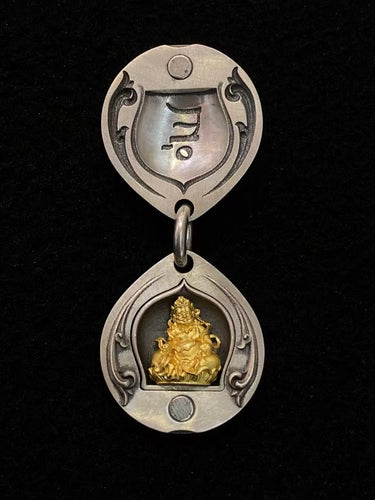Wealth Guardian Pendant – Dzi Beads with Gold-Plated Yellow Jambhala
