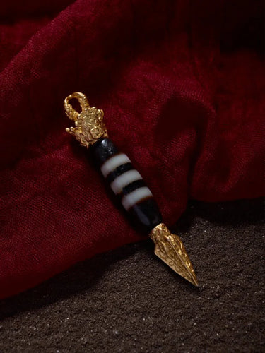 Three-Line Dzi Bead Pendant with Gold-Plated Design – Spiritual Energy Amulet