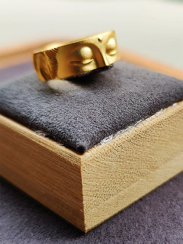 Guanyin Guardian Ring – Gilded Ring, Symbolizing Protection and Tranquility