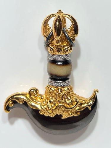 The Vajra Dagger Pendant – Spiritual Strength and Protection with Dzi Beads
